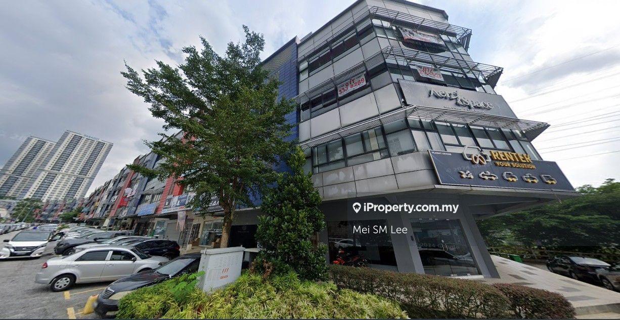 ROI 5% Corner Lot 4 Storey Shoplot at The Earth Bukit Jalil