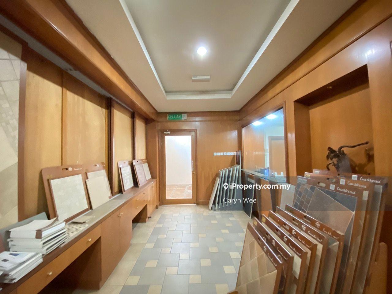 Semi-d with 3-sty office for sale at Temasya Industrial Park