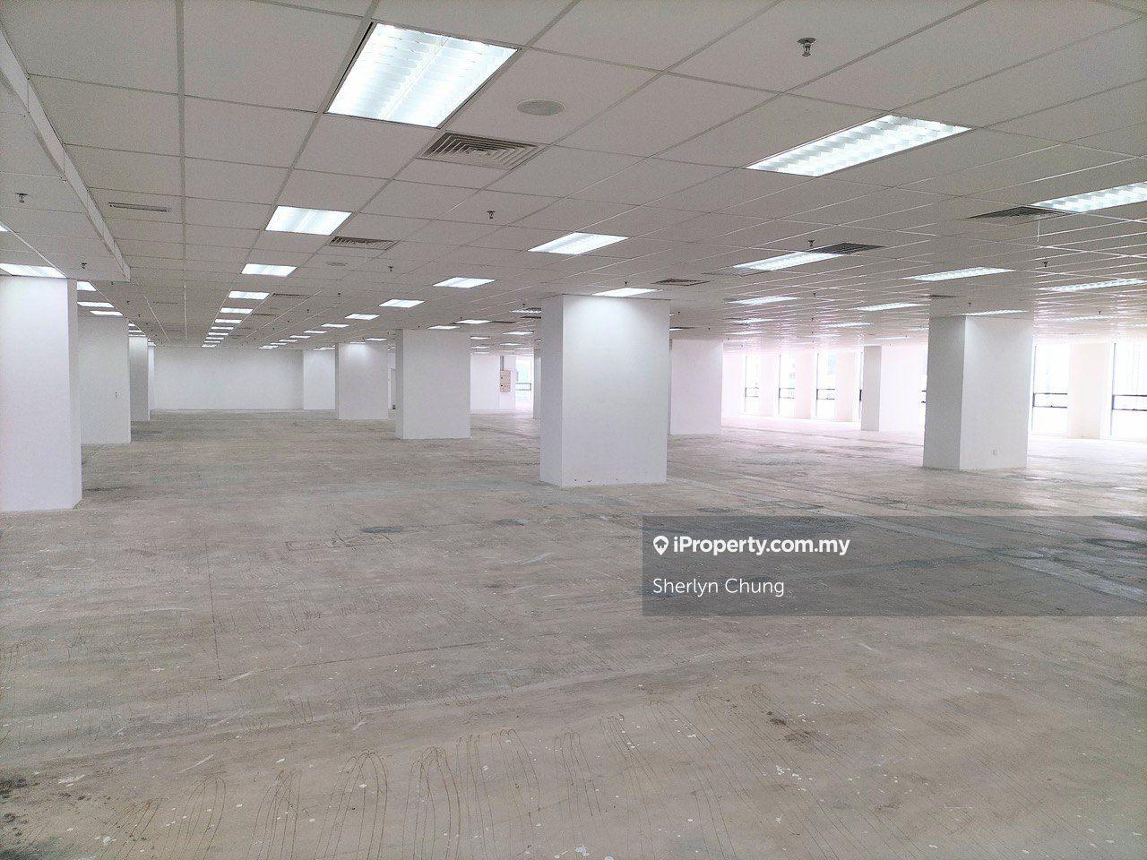 Plaza 33 Corporate office for rent