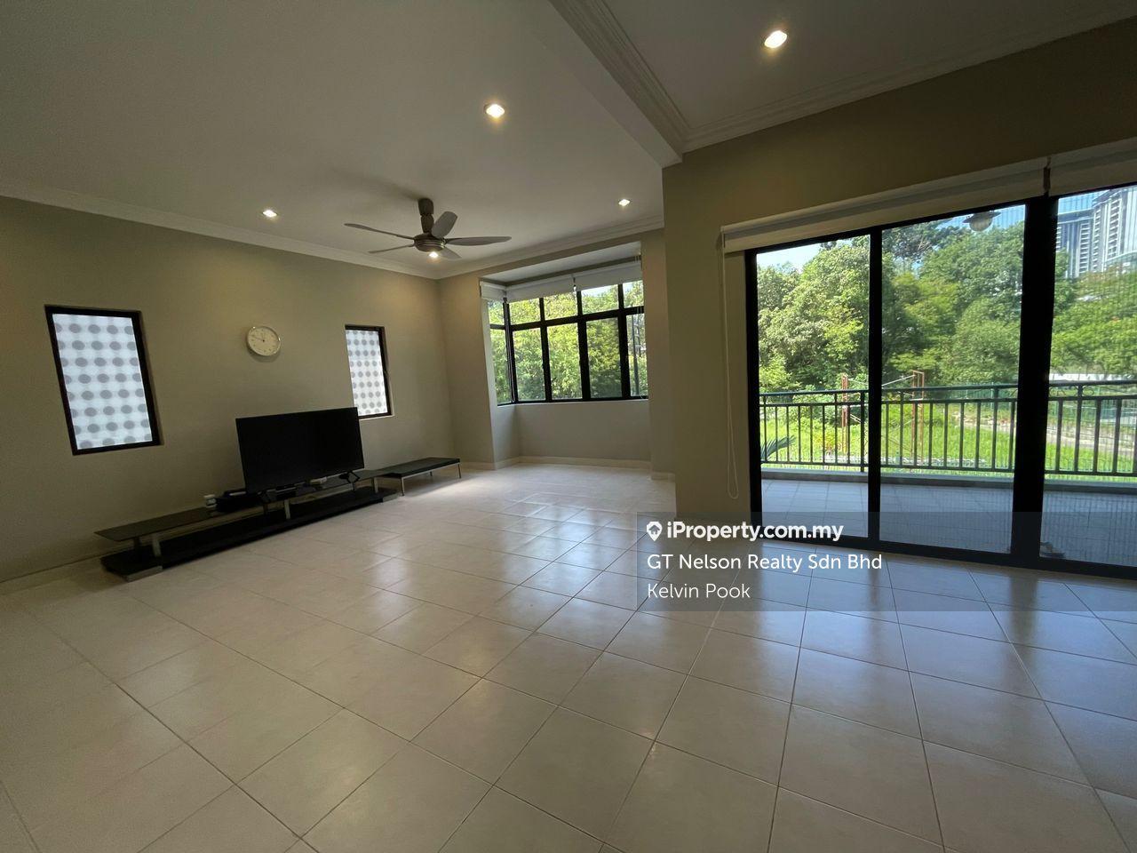 Below Market D'Melor Renovated 1342 sqft Condo With Lift In Cyberjaya