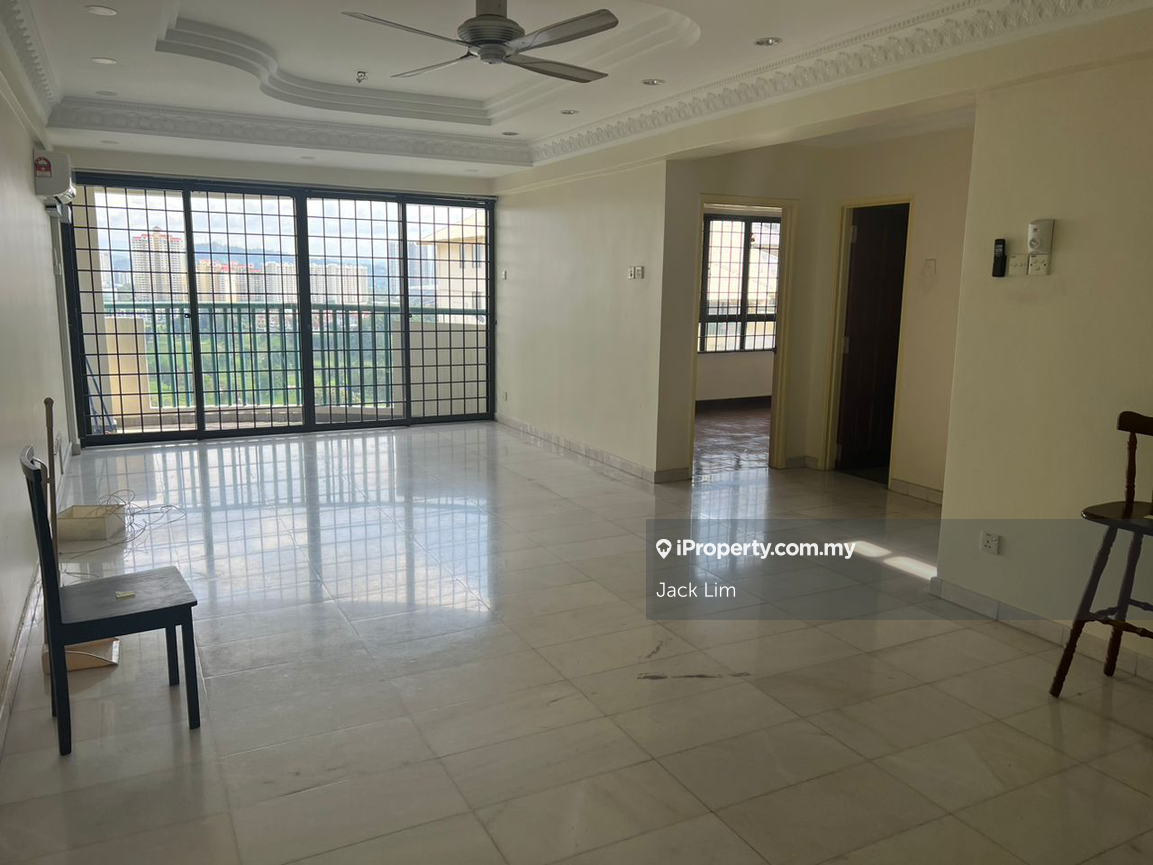 Penthouse for sell good condition 