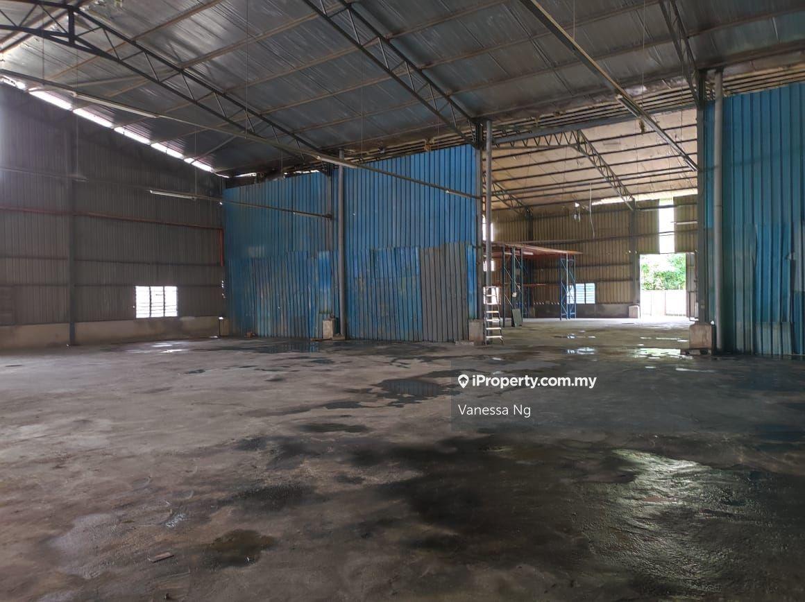 Sungai Choh Warehouse, Bukit Beruntung, Rawang