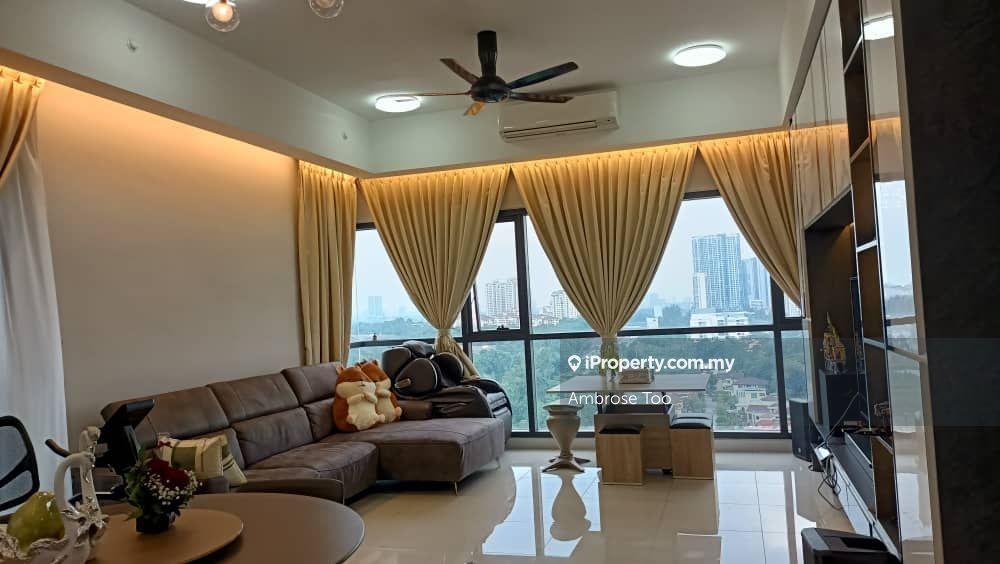 Cyperus condo 1399sqft 3room3bath fully furniture 2carpark