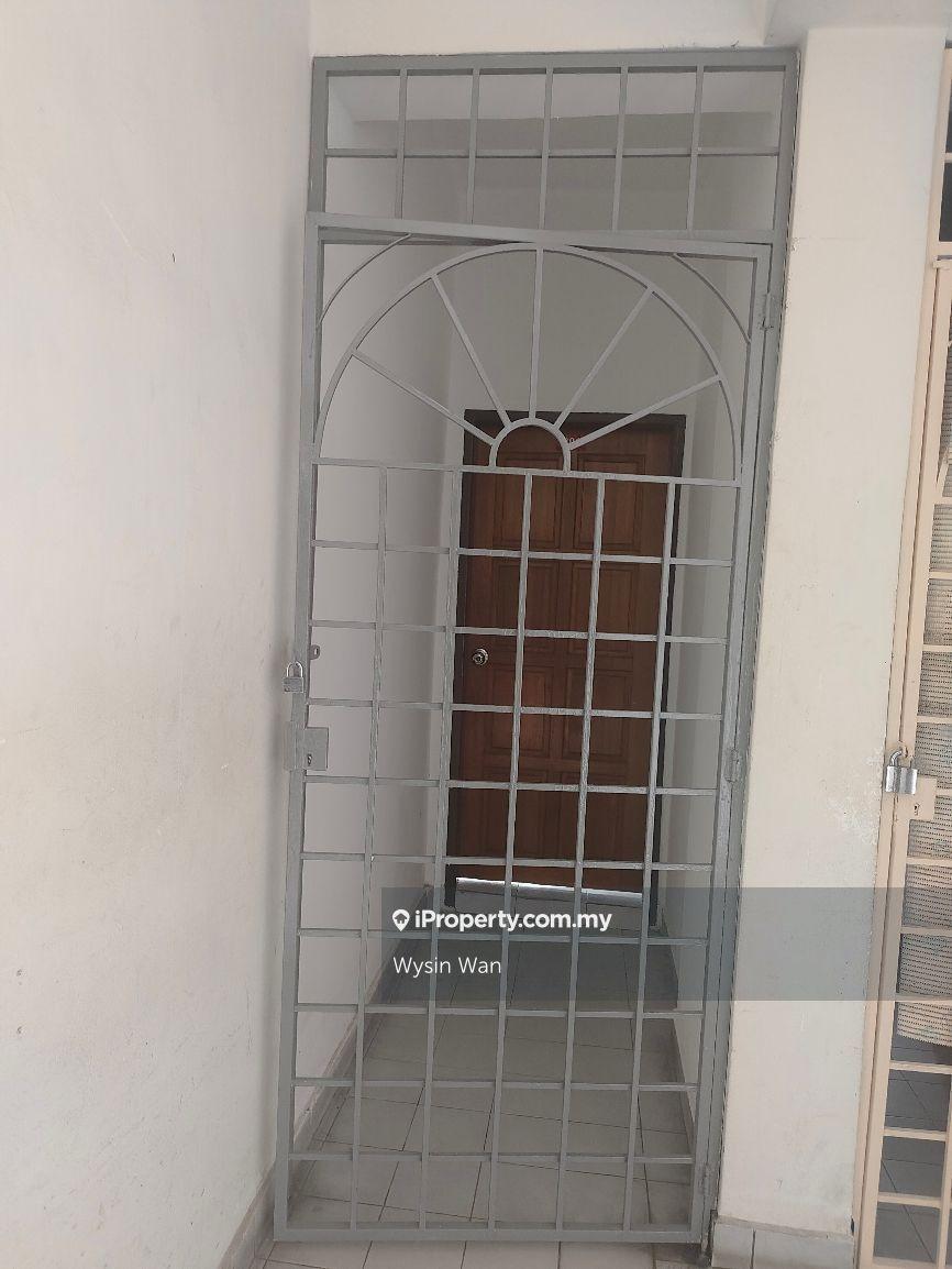 Sri Mayang Apartment for Sale