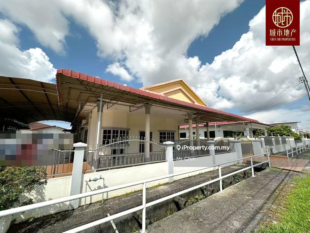 2 Units Single Storey Detached house For sale, permyjaya Miri