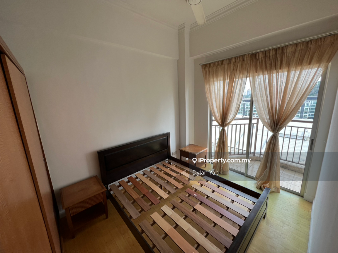 Furnished studio apartment