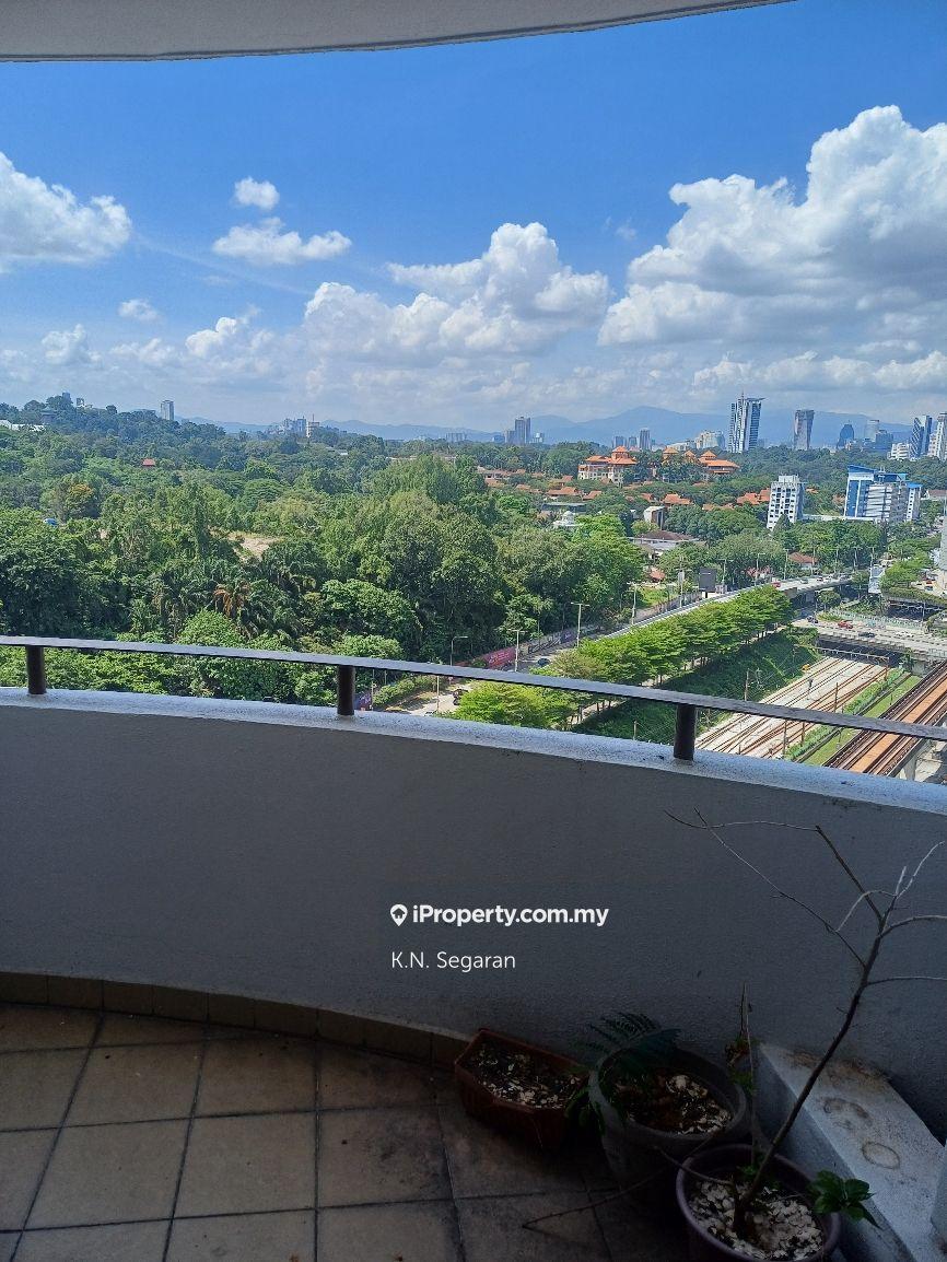 Going below market. High floor!!