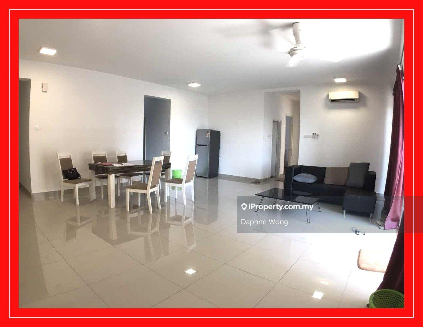 Many more units for Sale, Special unit with 4 parking lot. Only 600k!