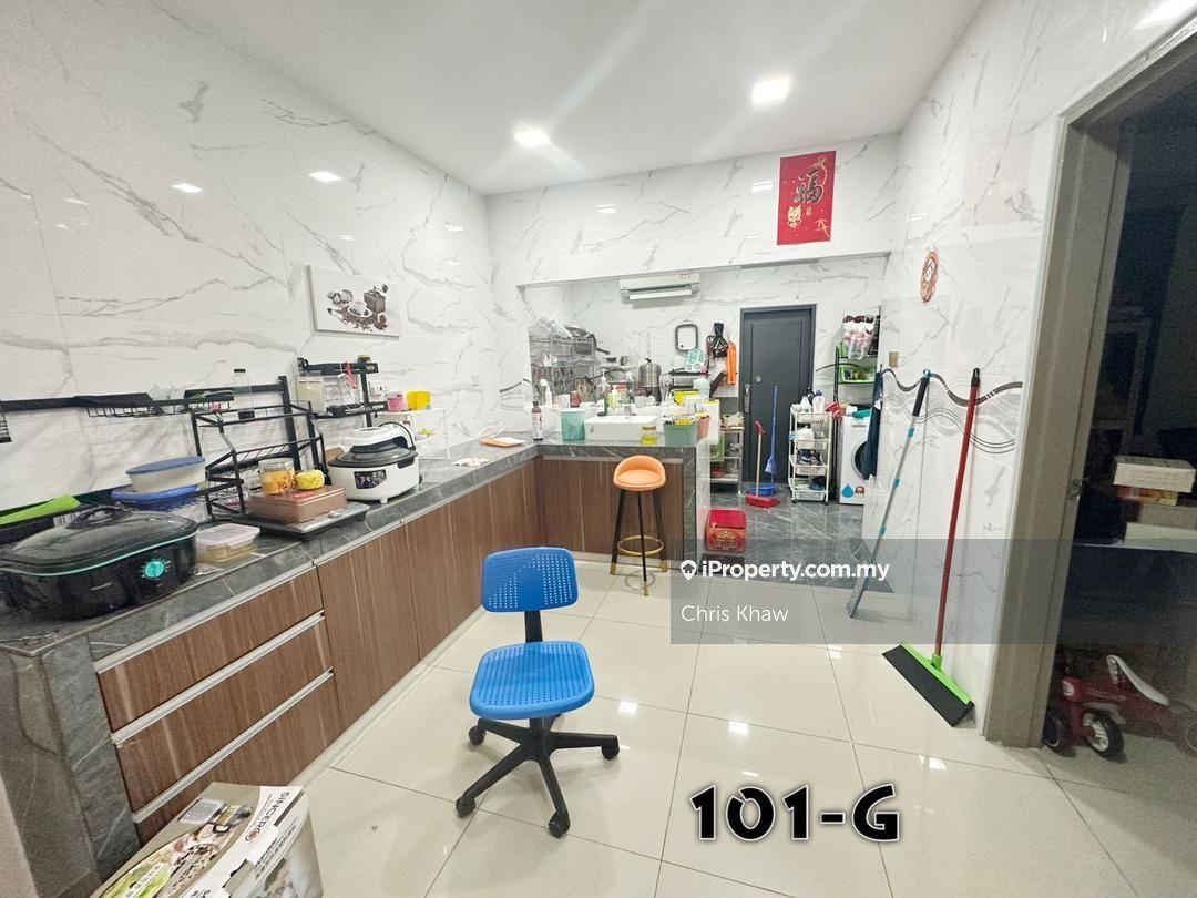 Setia Utama 2 Setia Alam Fully Renovated & Extended 3 storey House