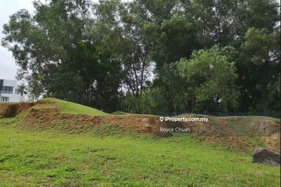 Bungalow land for Sale