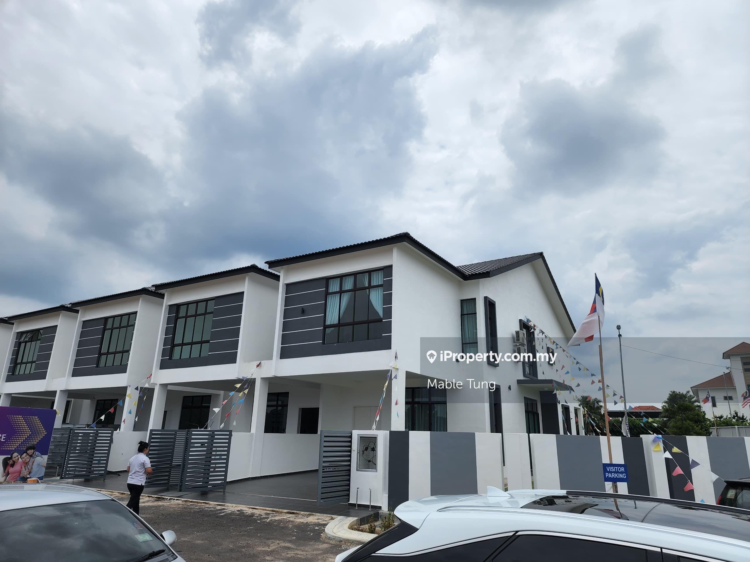 Super Spacious No Balcony Double Storey Terrace nr Ayer Keroh Melaka