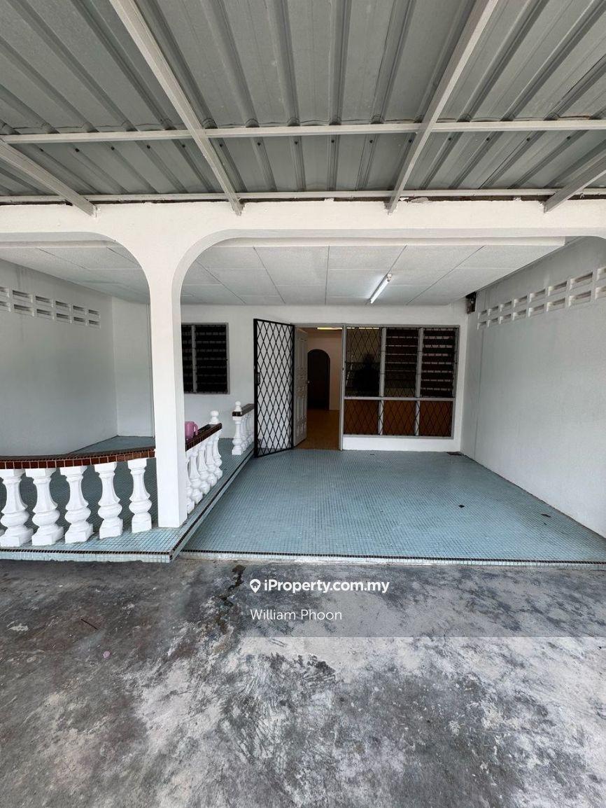 Kota tinggi Taman Bendahara