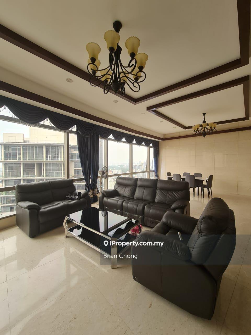 Luxurious Residence. Link bridge to Pavilion Mall.