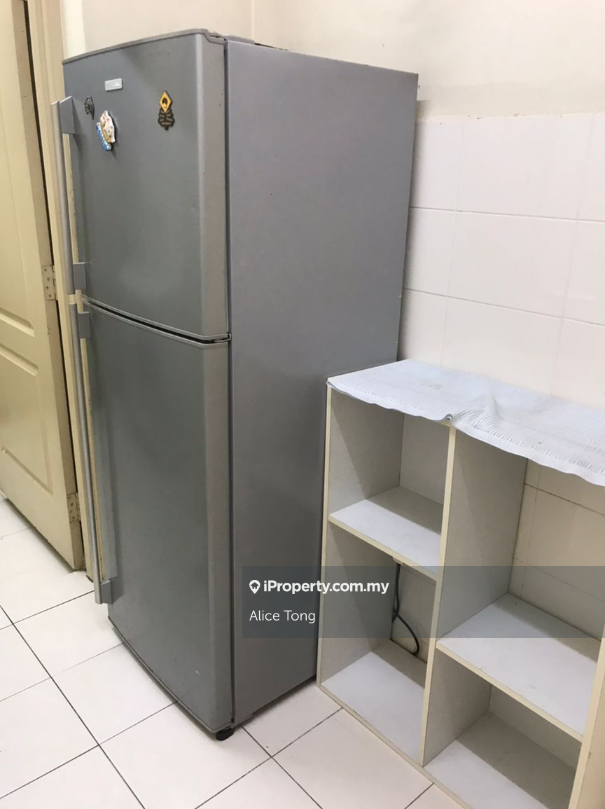 Almost fully furnished move in condition 