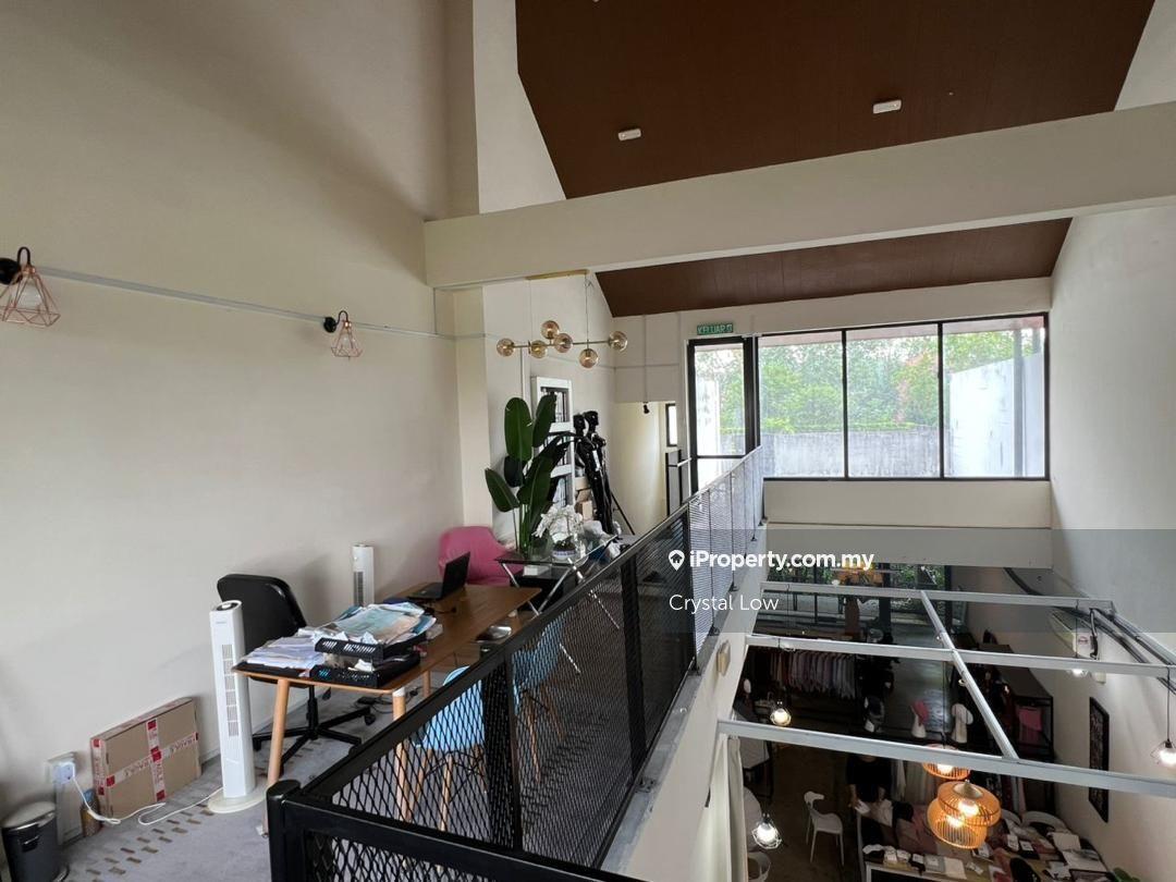 Duplex Type office, Partly furnished 