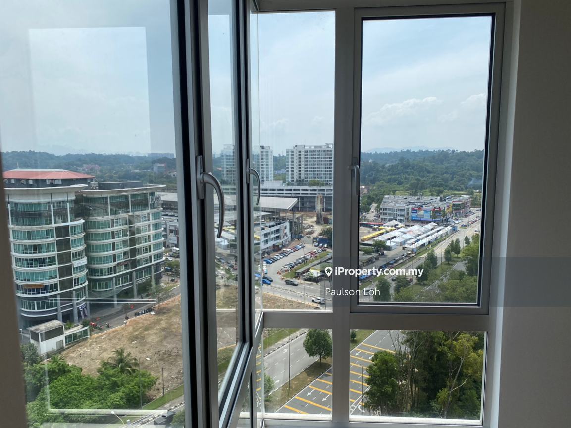 Beside Kolej Poly-Tech mara, Universiti Kuala Lumpur