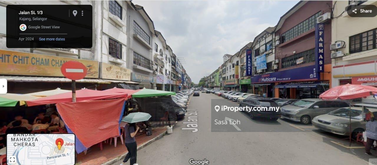 3 Storey Shop @ Bandar Sungai Long Near Utar For Sale