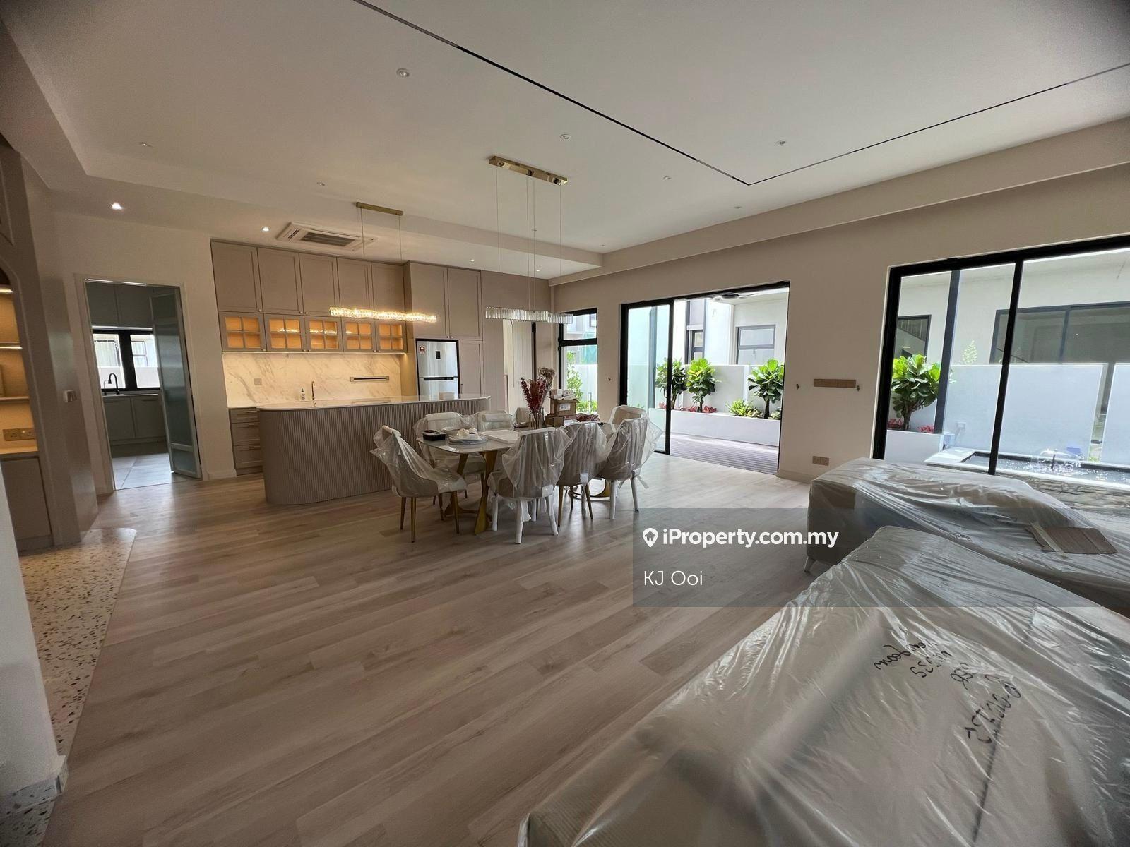 Fully Furnish Semi D, Dalia Residence, Tropicana Aman For Sale