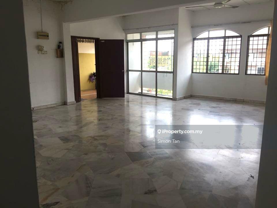 Petaling jaya kampung tunku apartment spacious freehold  for sales