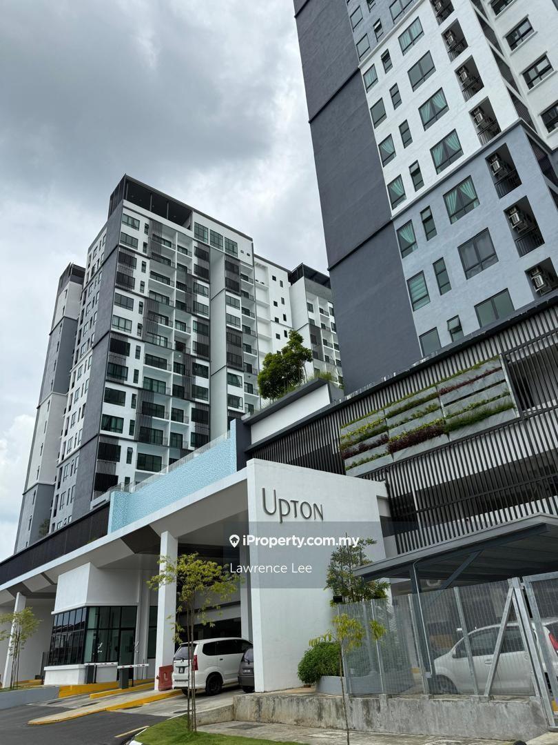 Upton Apartment/Residence For Sale!