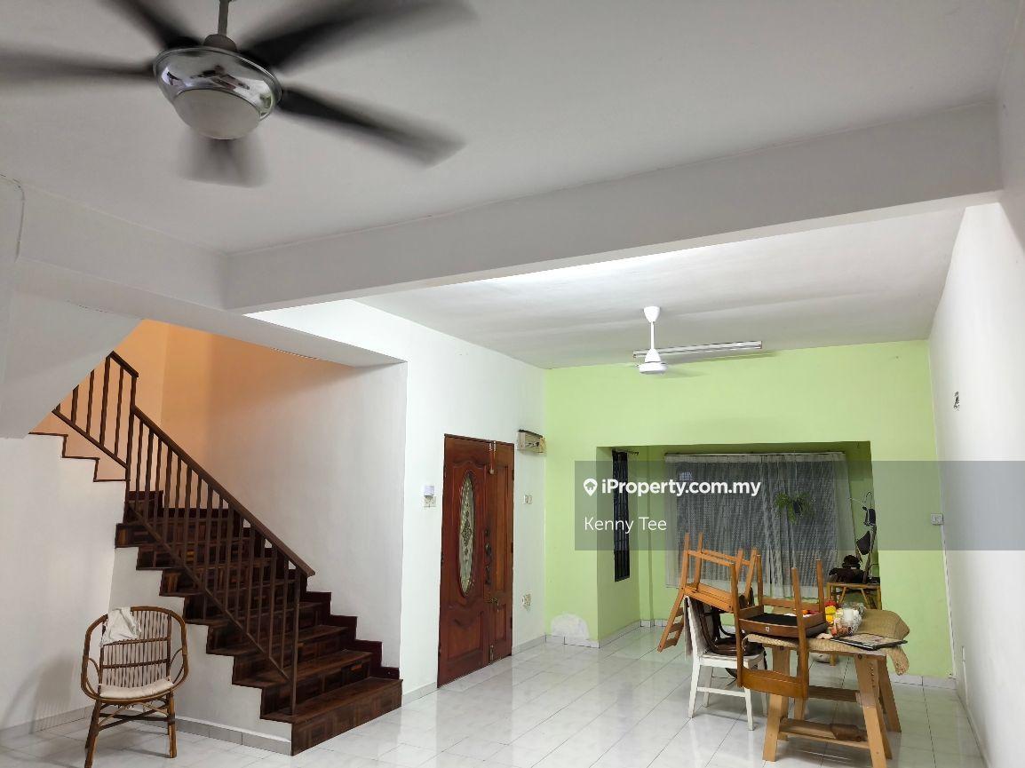 Below market value double storey terraced house sale