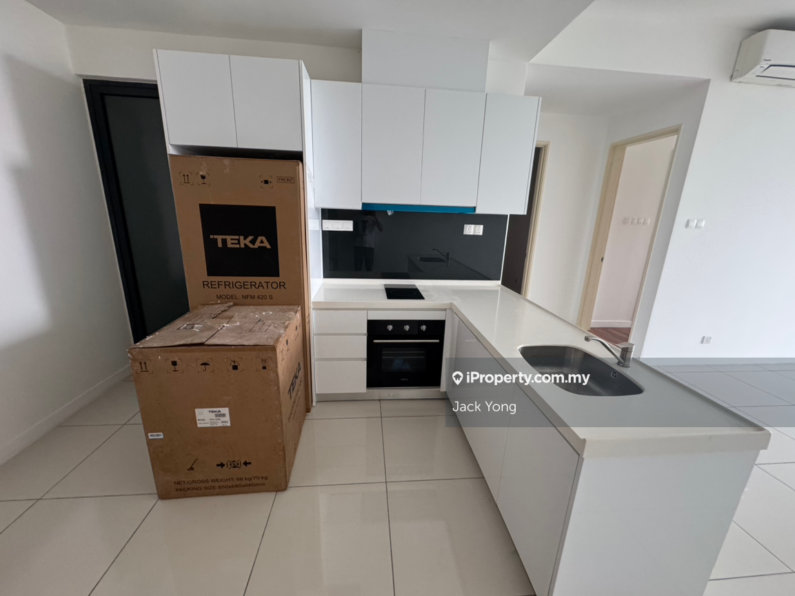 Brand New Unit Next to Mid Valley