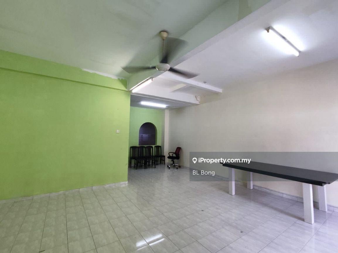Taman Tasik Utama Ayer keroh Melaka Double Storey Terrace for Sale