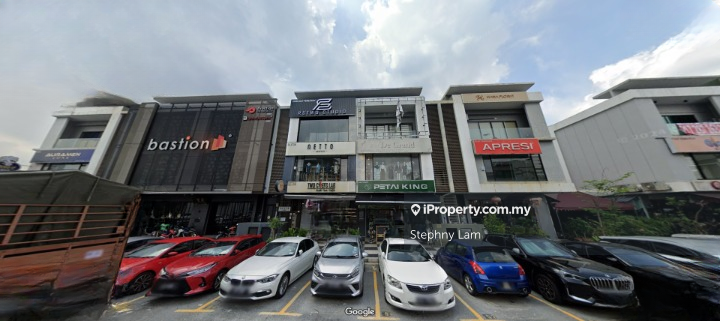 3.5 Storey Shoplot Roi 4.2%