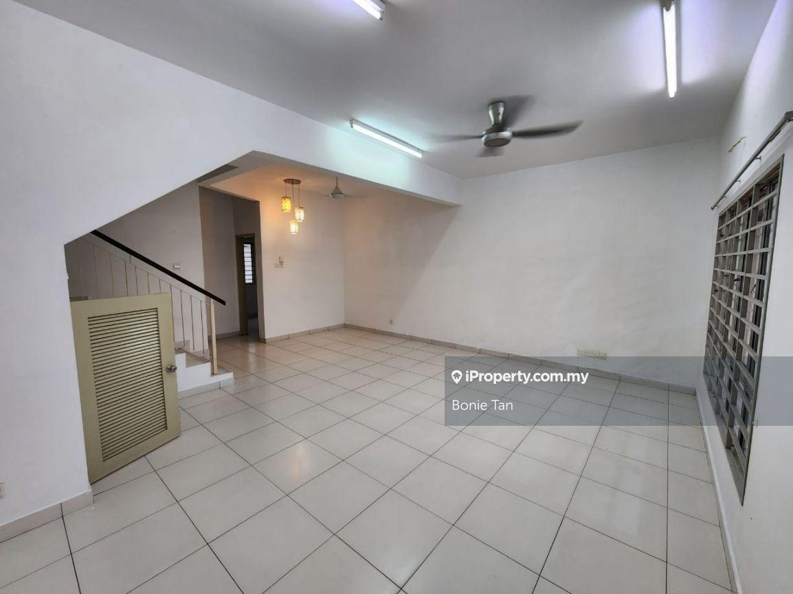 Rafflesia, Pelangi Semenyih 2 for rent
