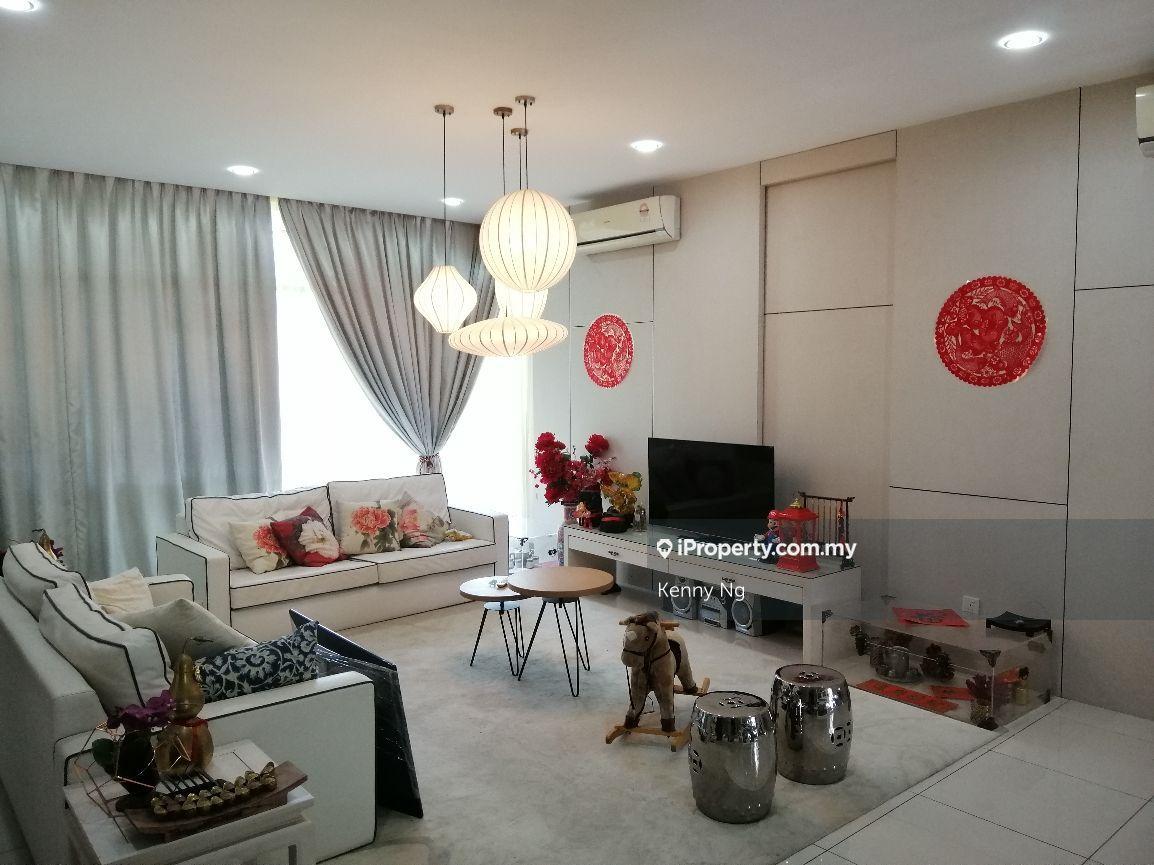 3 Storey Bungalow for Sale