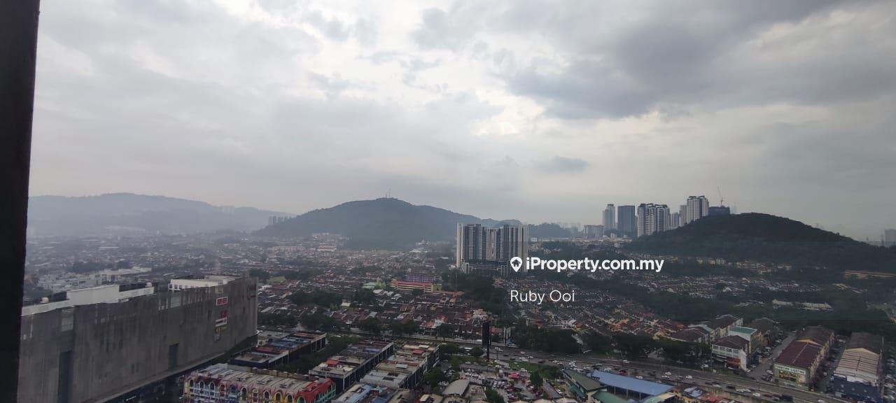 3-Bedroom with City Views at Serini Melawati. Convenient Location