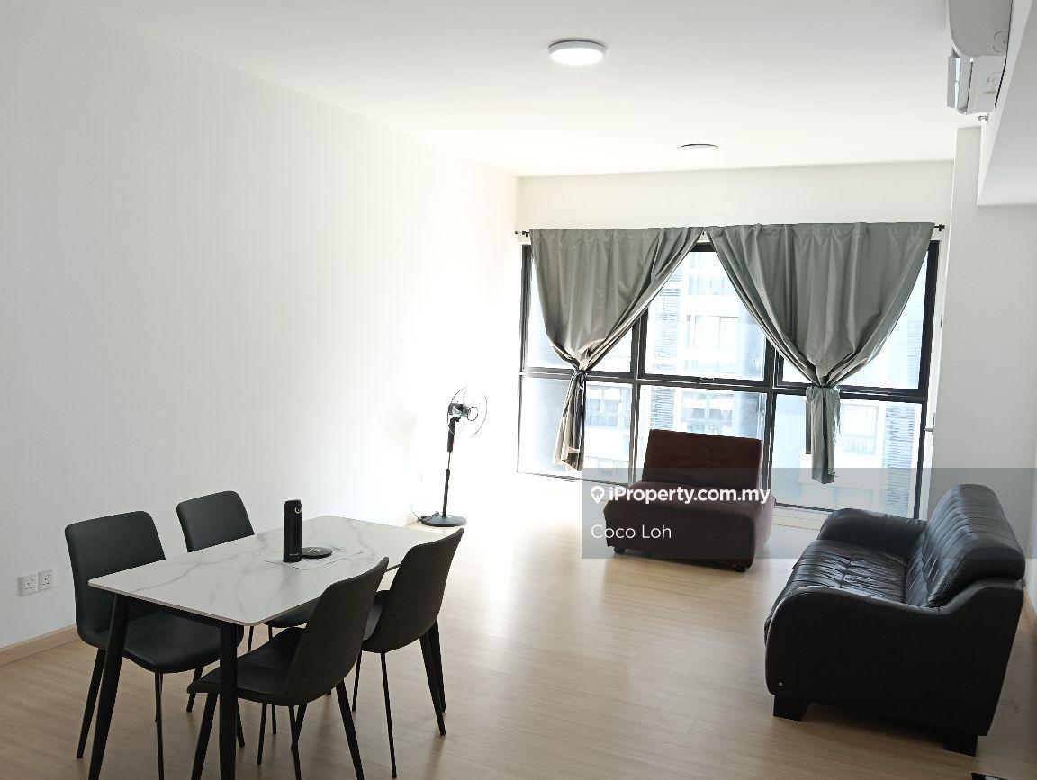 D'sara Sovo unit link to retails and MRT station
