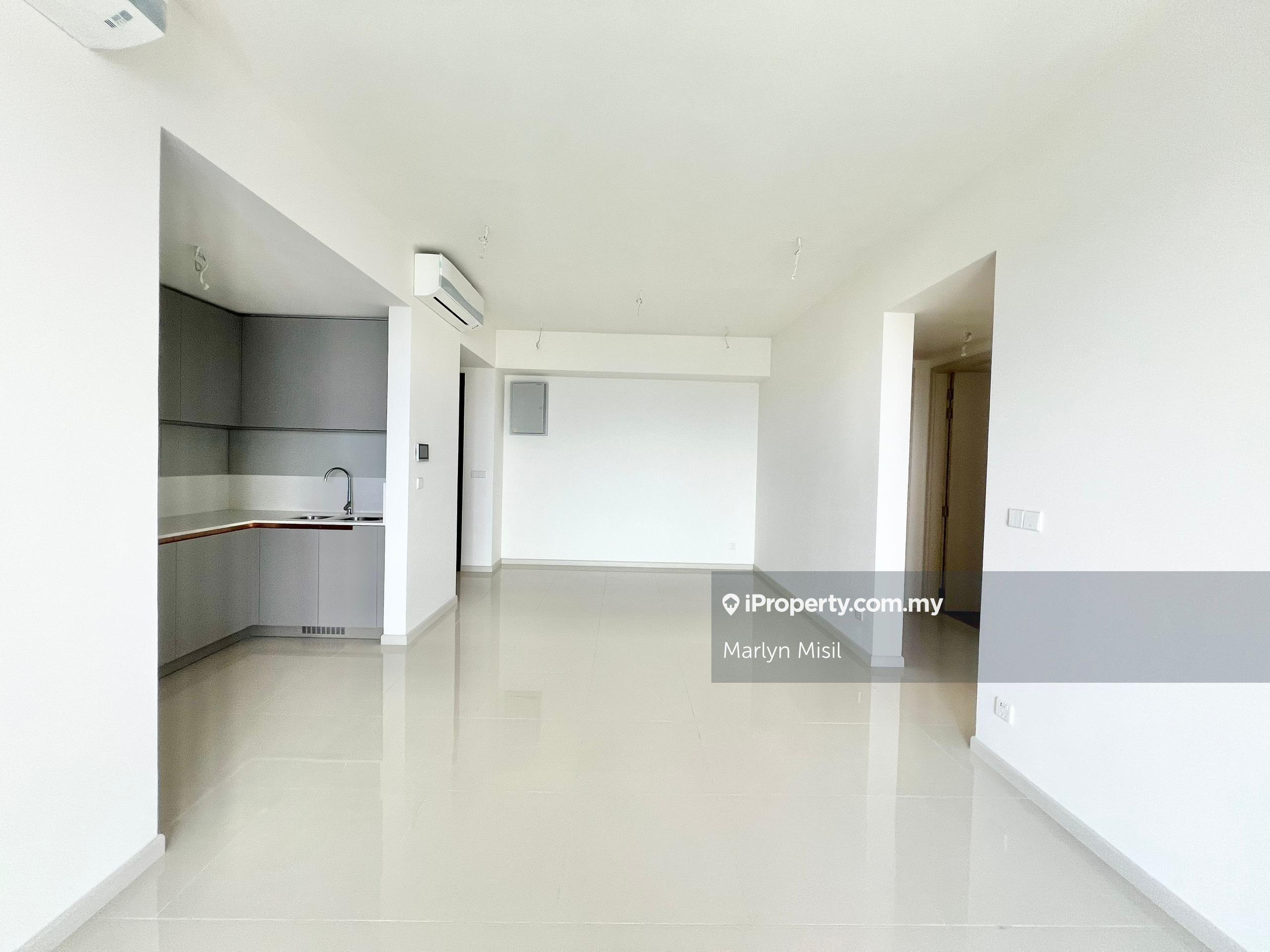 KLCC View Best Deal Low Floor 2 Bedrooms