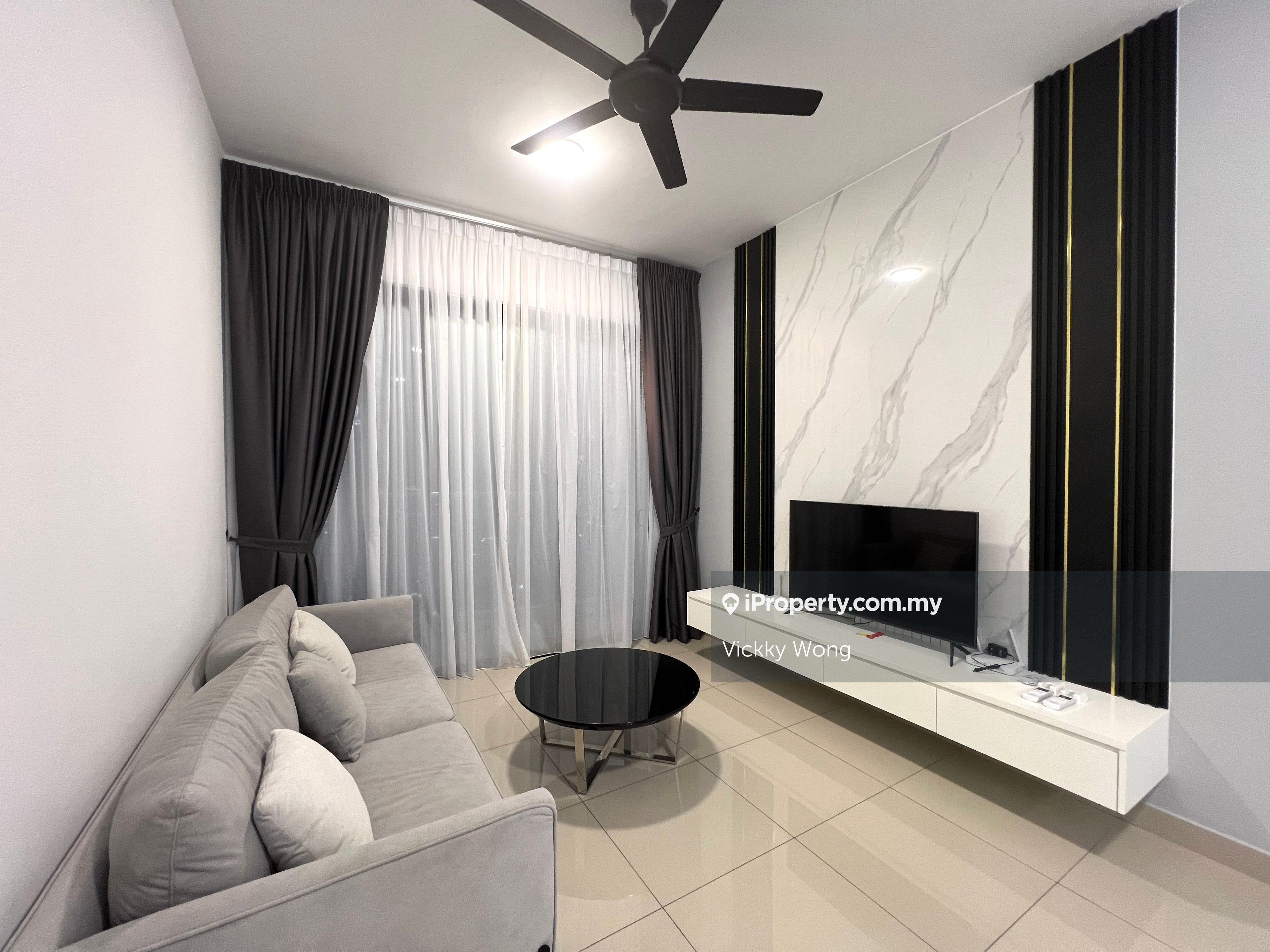 Lavile Condo Corner Unit Renovated & Fully Furnished 3 Bedroom 2 Bath