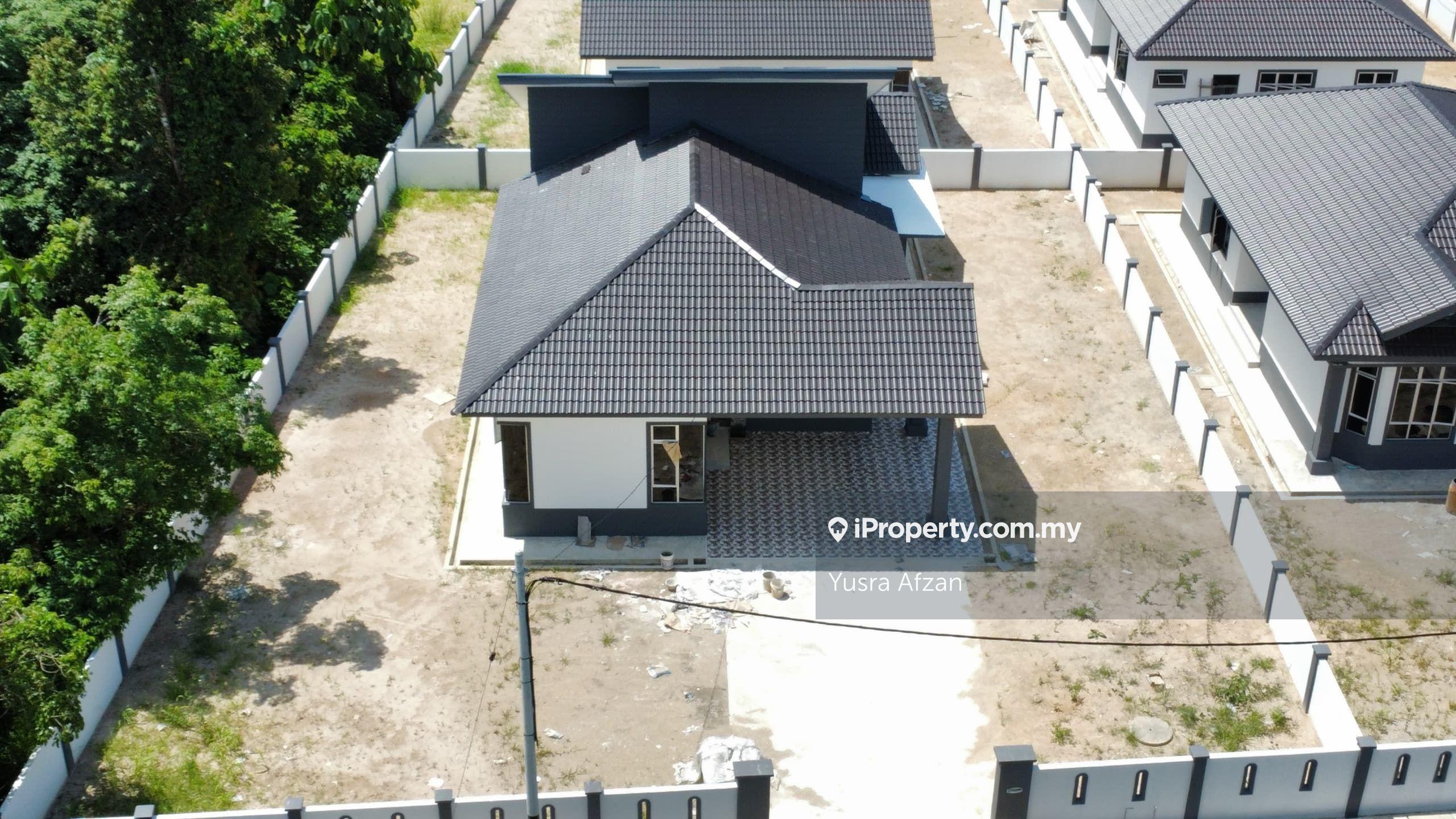 Banglo Baru Batu 8 Batang Merbau Tanah Merah Kelantan