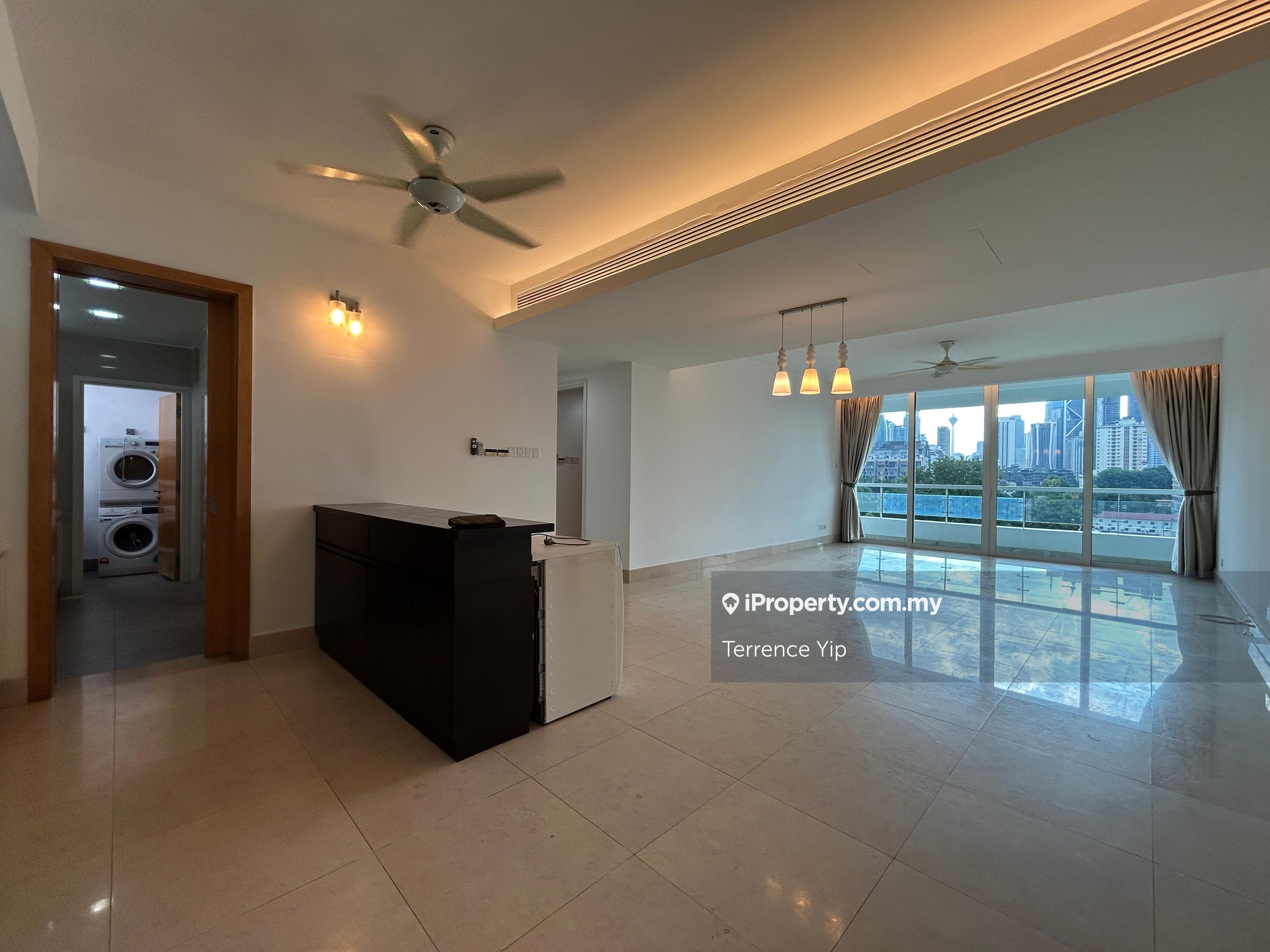 Corner Large Kitchen KLCC view partial furnished for rm5500 only 