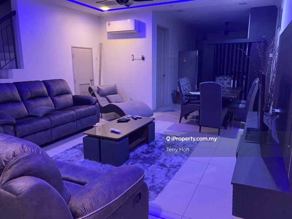 Move in Condition 2.5 Storey House Armaya Bandar Botanic Klang