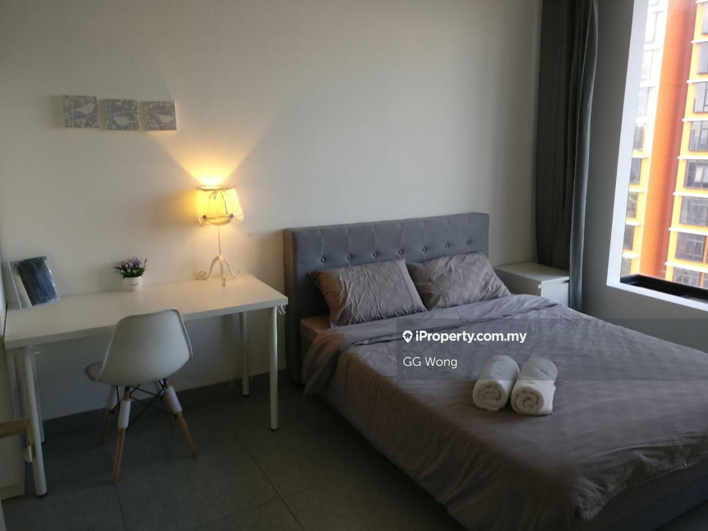 Kanvas Soho Well Kept unit. Low Density