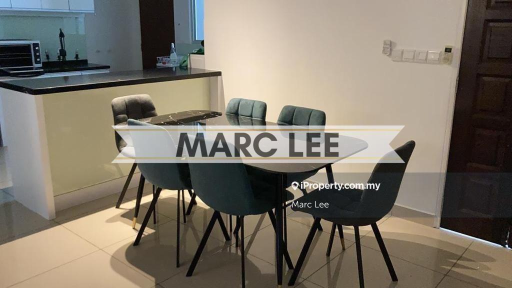 Full Seaview, Fully Furnished, Quiet Environment, 2 Carparks