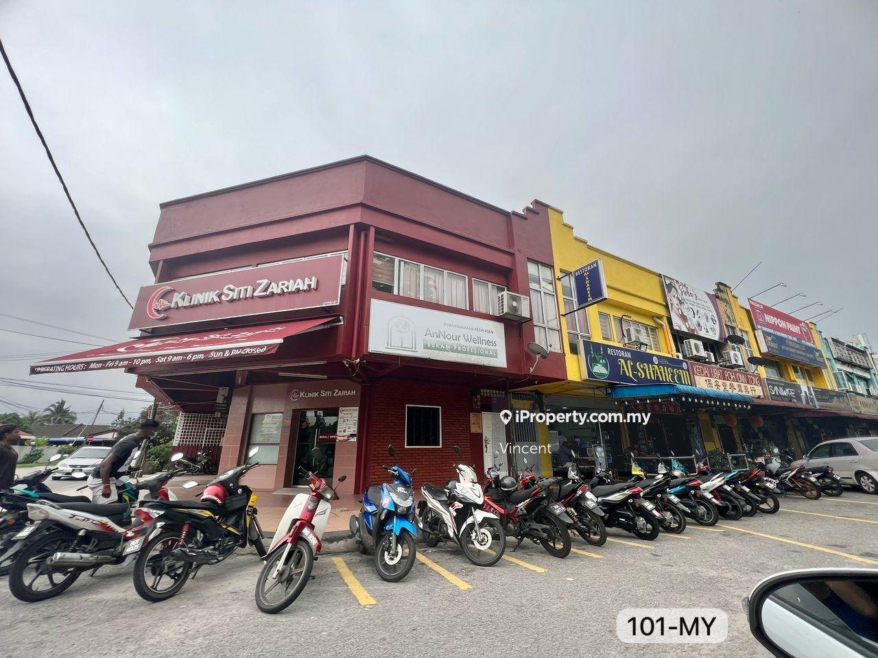 Telok Panglima Garang Ground Floor Shoplot 