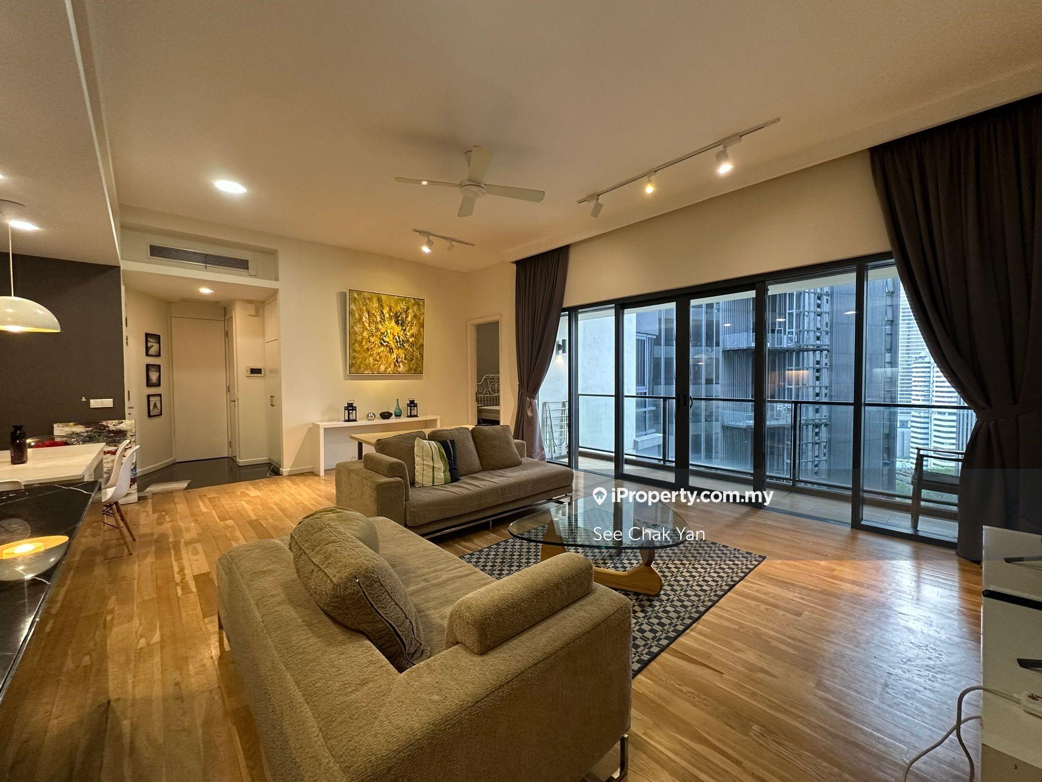Within walking distance to Pavilion Mall