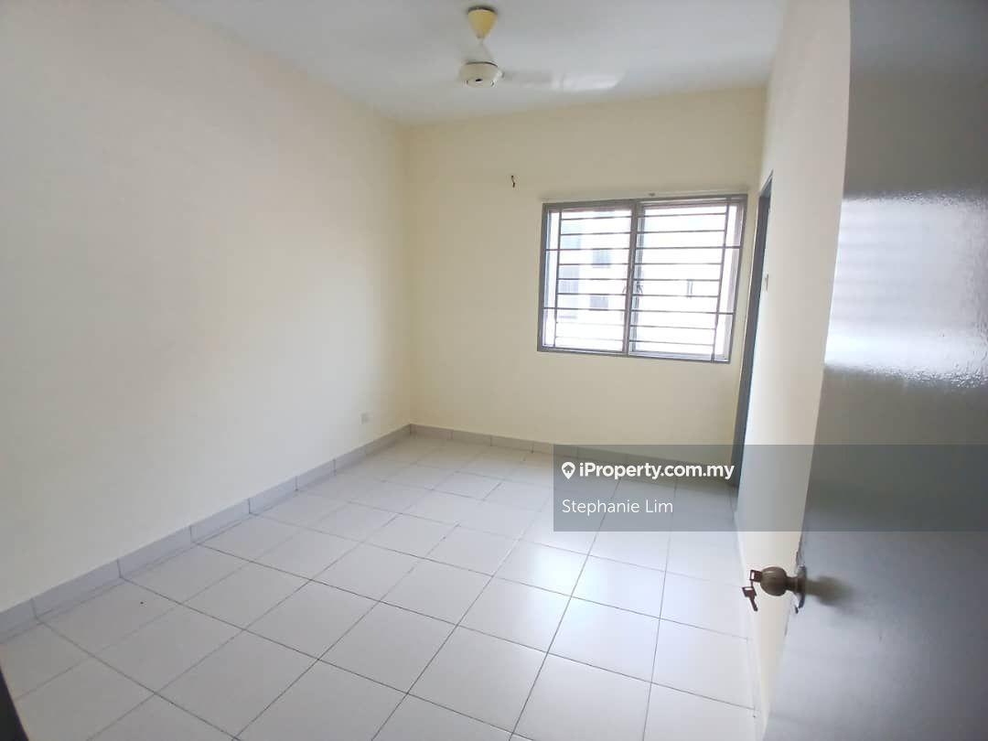 For rent pangsapuri akasia bandar botanic basic first floor