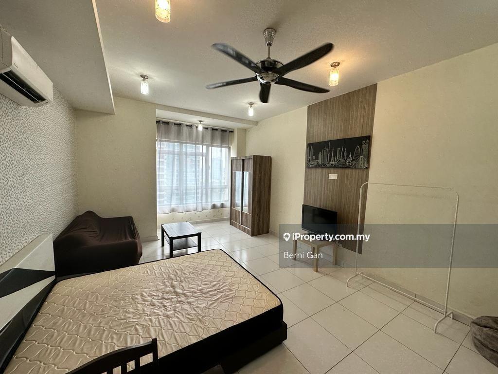 Neo Damansara studio 421sf. 