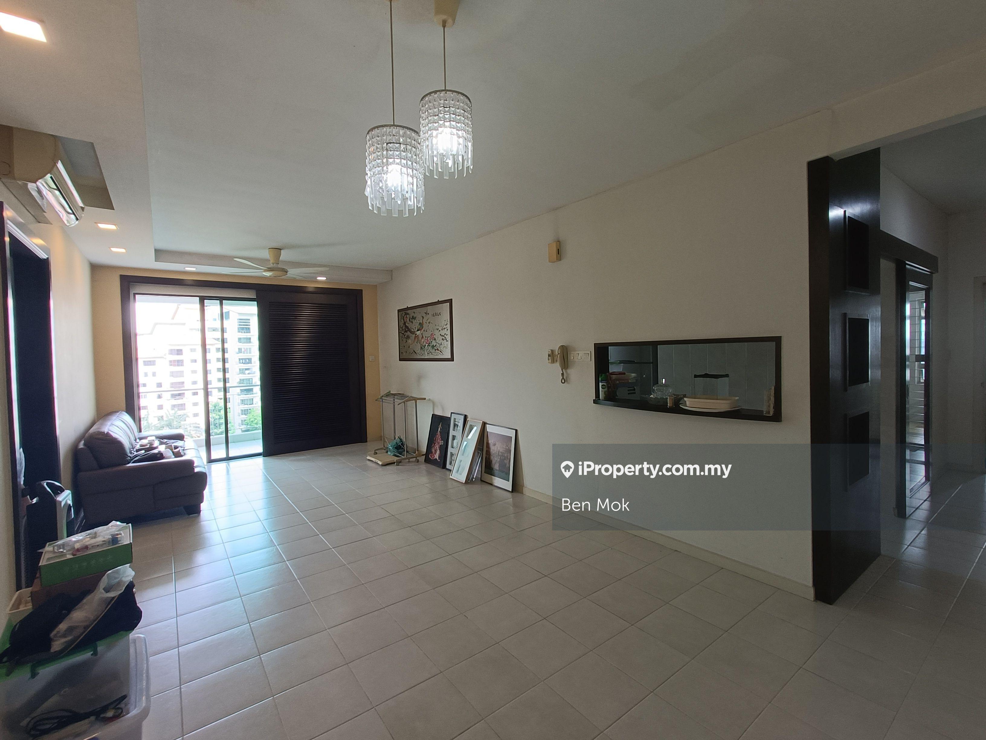 Non Bumi Unit, Greenery View, 2 Car Parks, Corner Unit, Kota Damansara