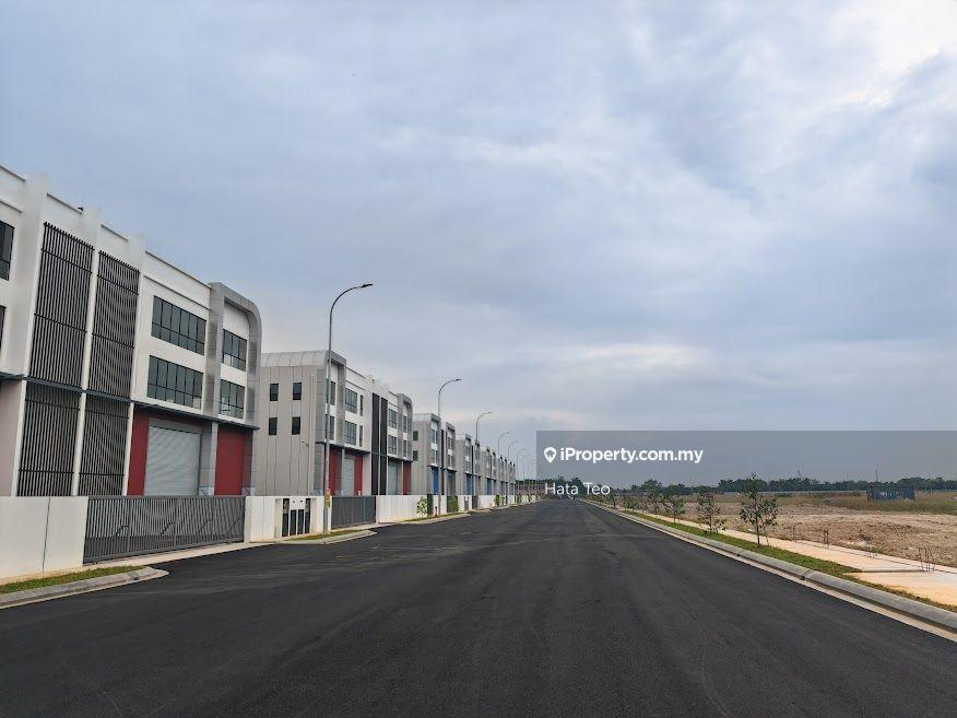 Banting Jenjarom Upr Industrial Park Brand New 2.5 sty Semi-D Factory