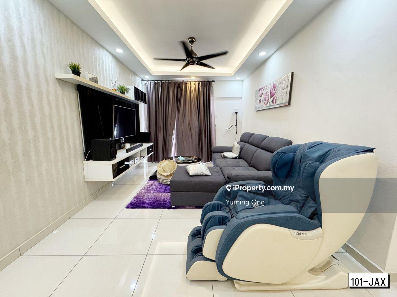 Behind Centro Klang- Pelangi Heights Condo (Phase 2) For Sale