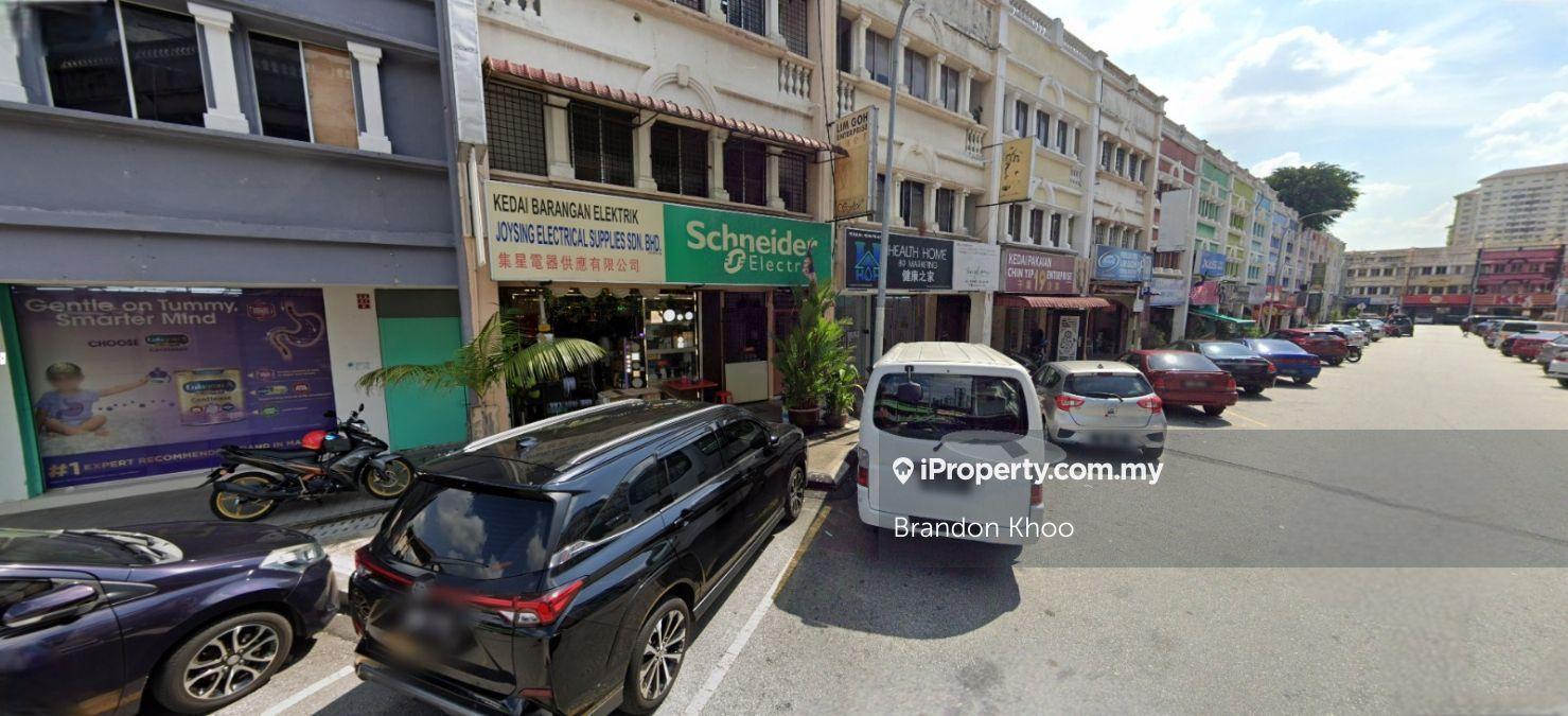 Taman Sri Rampai Strategic Location Ground floor 