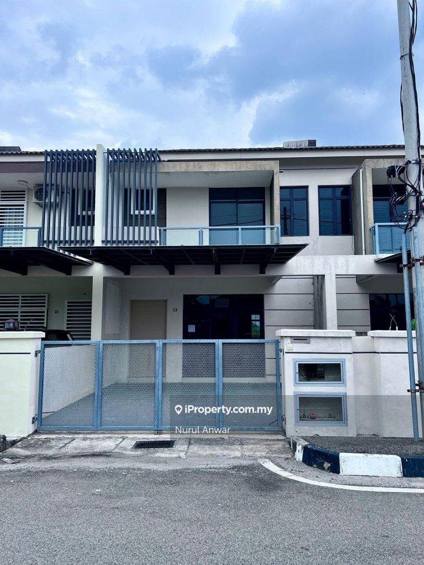 Hot. Rumah Baru Teres 2 Tingkat Taman Jawi Jaya, Sg Jawi.