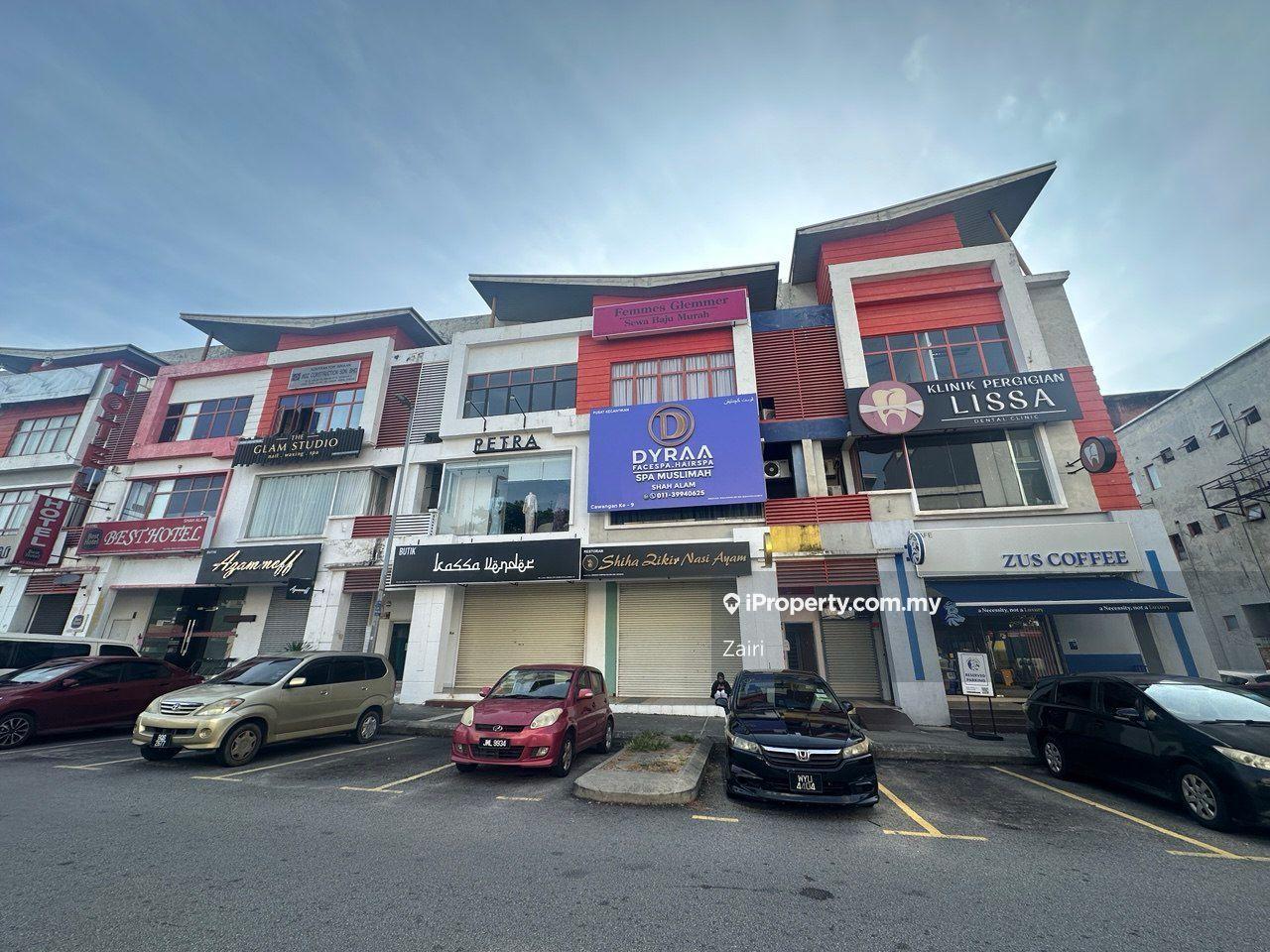 Non-Bumi Lot, High Traffic row, Good ROI