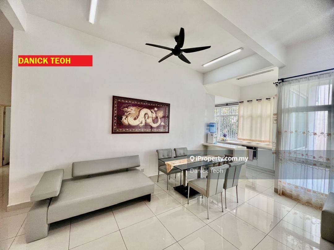 Ferringhi Residence 1510sf w Facilities Located in Batu Ferringhi
